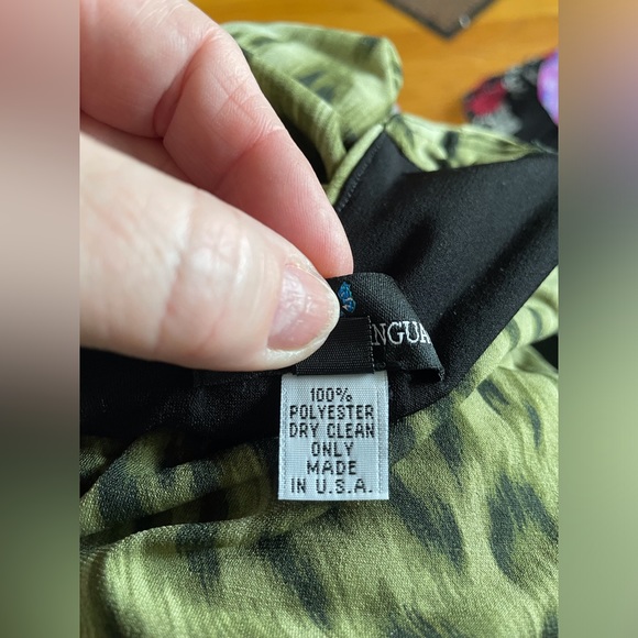 Green and black Body Language Dress - Picture 7 of 8